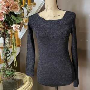 4/20 Donna Karan  Black lightweight sweater S